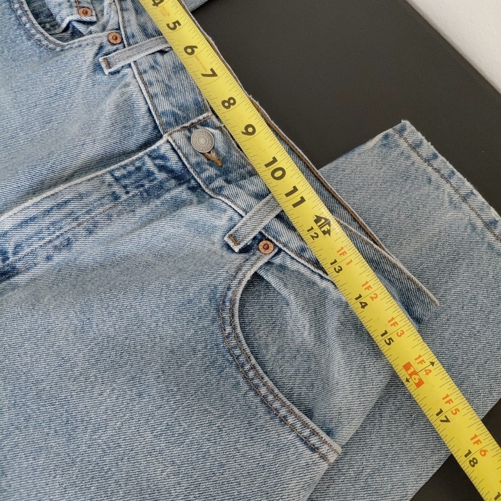 Vintage Levi's 550 Relaxed Fit Tapered Jeans 13 Jr Made in USA Y2K Light Wash - Picture 9 of 14